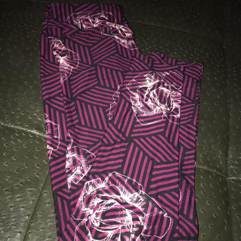 LuLaRoe OS leggings
